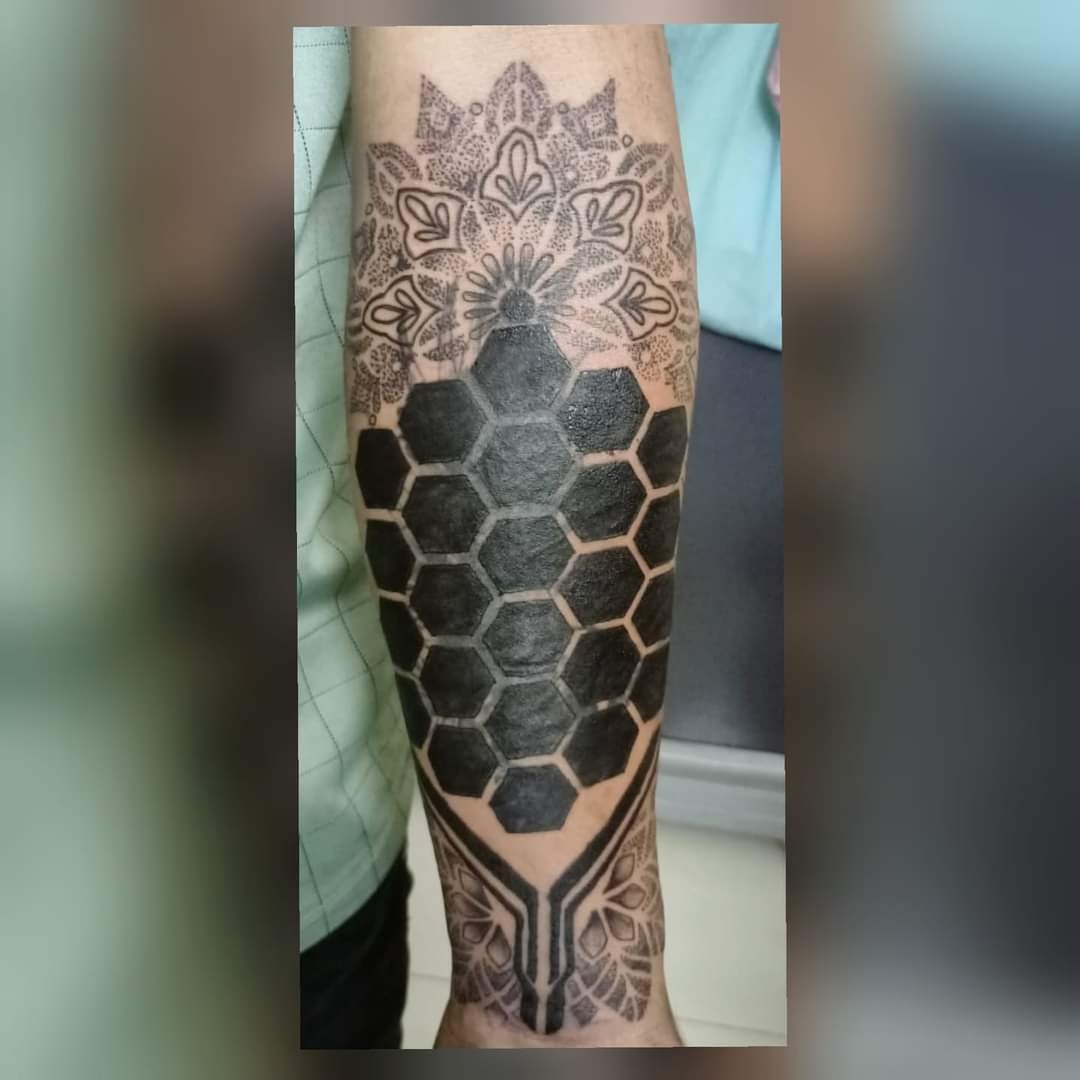 Honeycomb Tattoo Photos and Images | Shutterstock
